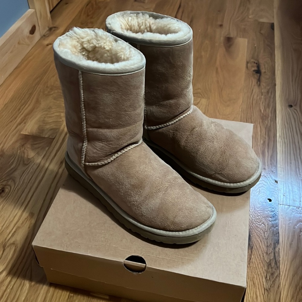 Ugg Boot - image 1